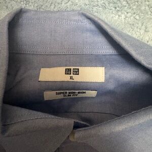 Uniqlo Men’s Light Blue Super Non-Iron Slim Fit Shirt